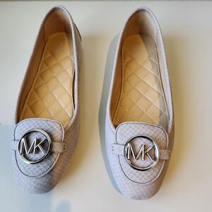 New Michael Kors Pearl Grey Loafers for Women